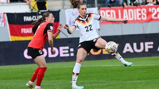 Fußball - Frauen - Österreich - Deutschland