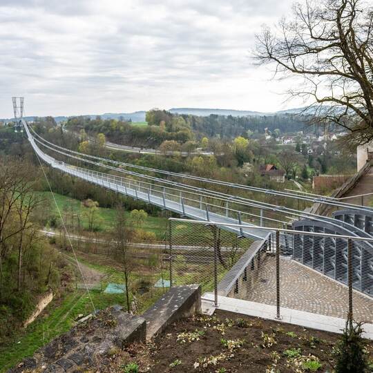 Fußgänger-Hängebrücke Neckarline Rottweil