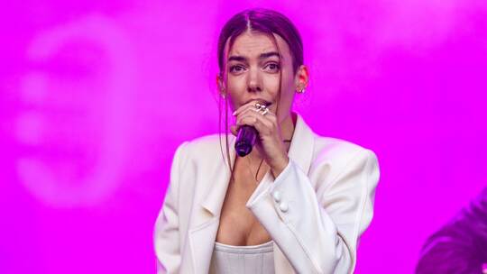 Frida-Gold-Sängerin Alina Süggeler