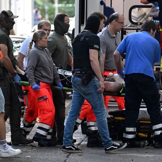 Großer Polizeieinsatz an Berufskolleg in Essen