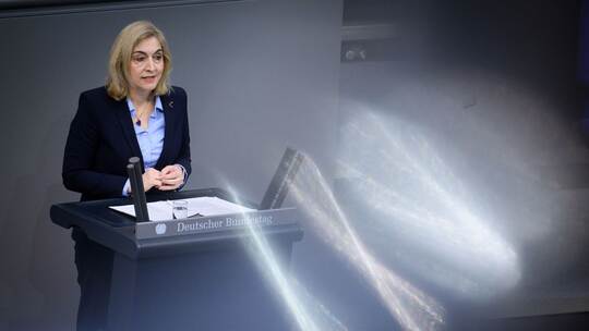 Im Proteststurm: Wo Streitpunkte in Warkens Sparpaket sind