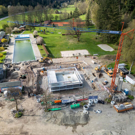 Calmbach Waldfreibad Baustelle