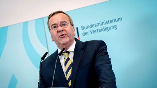 Verteidigungsminister stellt deutsche Militärstrategie vor