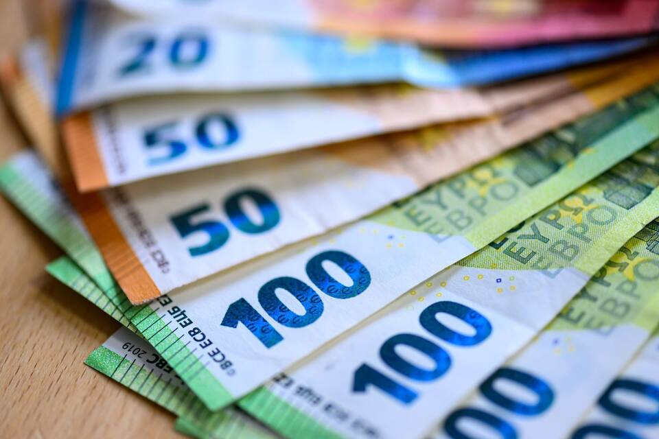 Sprit, Ehrenamt, öffentlicher Dienst – was sich im Mai ändert