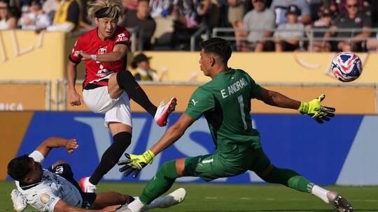 Fußball-Torhüter Esteban Andrada