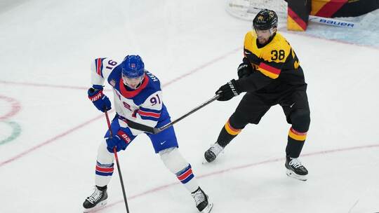 Abwehrspieler Fabio Wagner