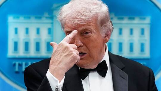 Was, wenn doch? Trump und die Verschwörungserzählungen