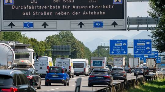 Durchfahrtsverbote für Ausweichverkehr bei Stau
