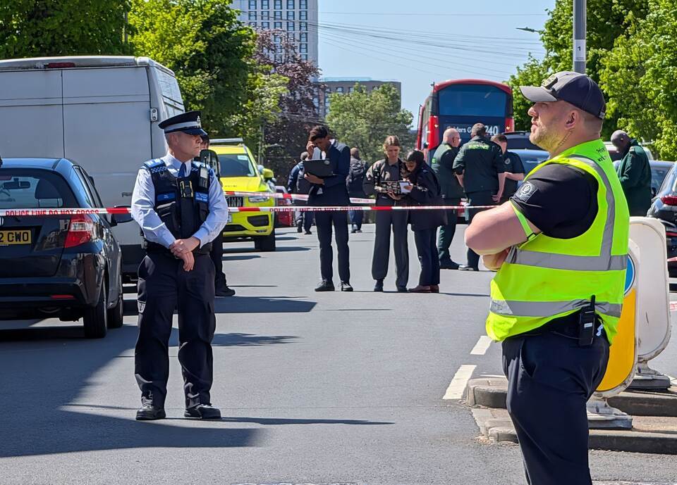 Zwei Verletzte bei Messerangriff in London