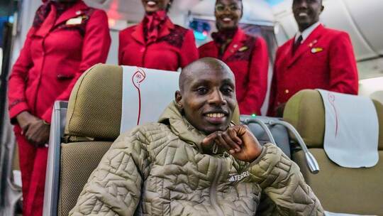 Sabastian Sawe kommt in Kenia an