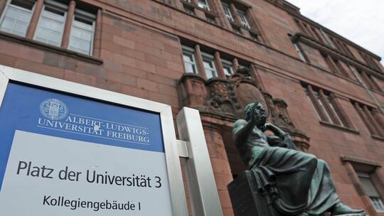 Universität Freiburg Universität Freiburg