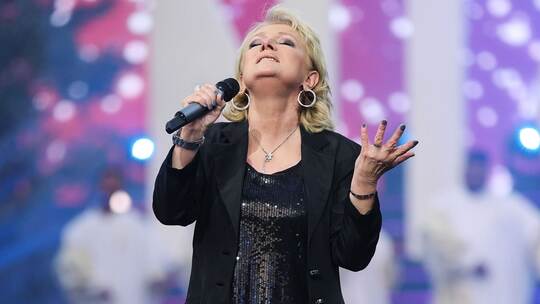 Doku über 70 Jahre ESC: Ein bisschen Unfrieden