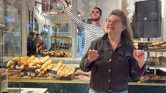 "DJ Baguette" legt in Bäckereien auf