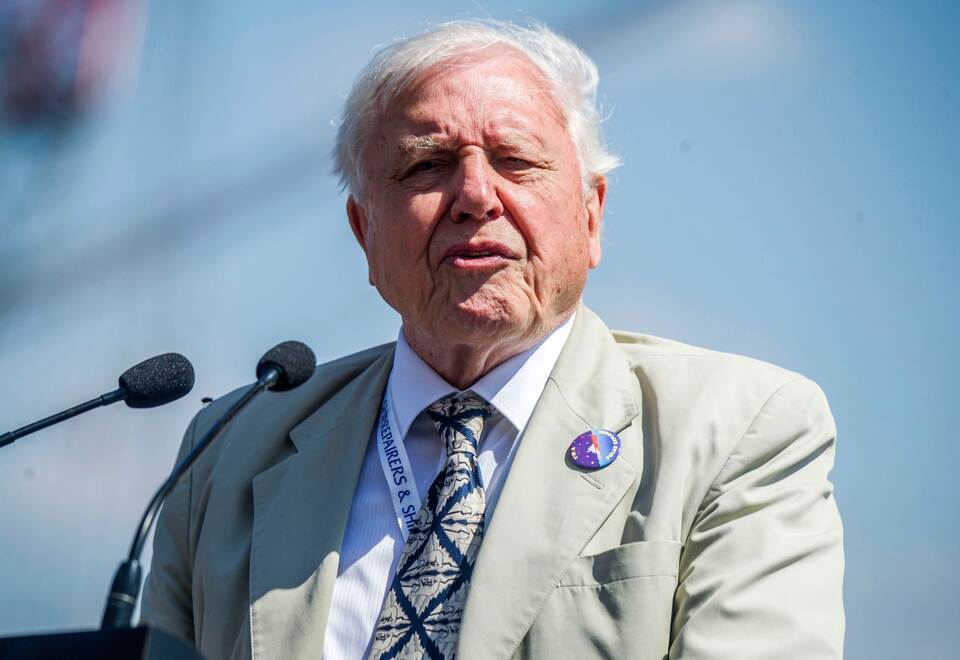Forschungsschiff RRS Sir David Attenborough startet Forschungsschiff RRS Sir David Attenborough startet