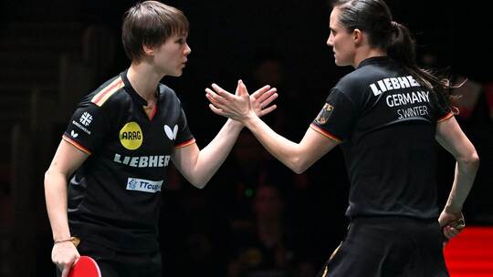 Sabine Winter (r) und Nina Mittelham () Sabine Winter (r) und Nina Mittelham ()