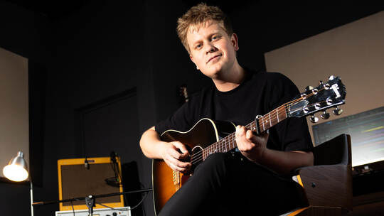 Jonas Gavriil Debutalbum Studio