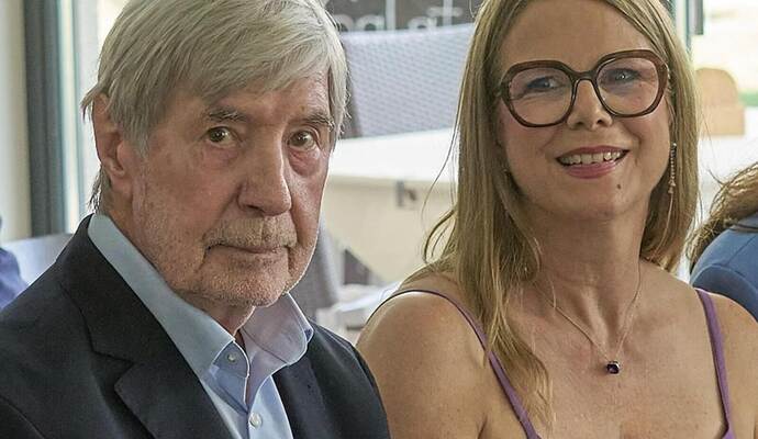 Buch der Pforzheimer Autorin Andrea Röthe weckt Erinnerung an Stimmungssänger Tony Marshall