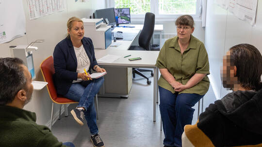 Flüchtlingsunterkunft Calmbach Reportage