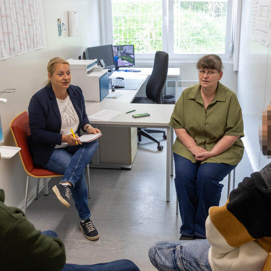 Flüchtlingsunterkunft Calmbach Reportage