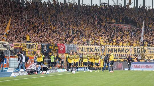 Eintracht Braunschweig - Dynamo Dresden Eintracht Braunschweig - Dynamo Dresden