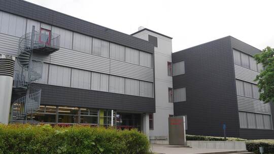 Vor einem großen Um- und Aufbruch steht das Bildungszentrum in Königsbach. Nico Roller