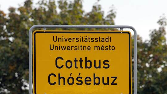 Ortseingangsschild - Cottbus Ortseingangsschild - Cottbus
