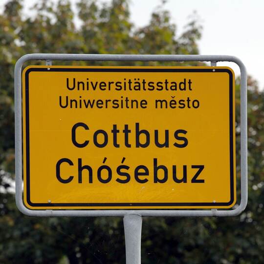 Ortseingangsschild - Cottbus Ortseingangsschild - Cottbus