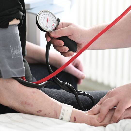 Pfleger im Krankenhaus