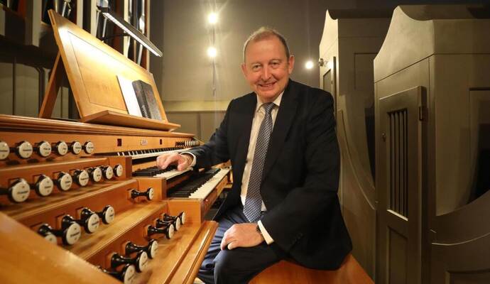 Wenn die Orgel Kino macht: Improvisationskünstler Otto M. Krämer im PZ-Interview