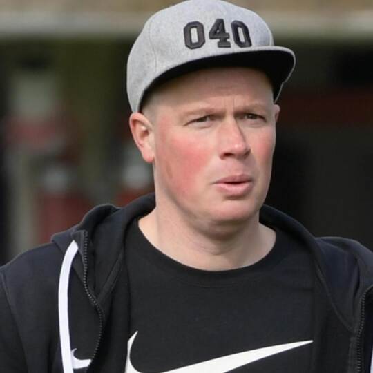 Für Dennis Will und den FC Nöttingen bleibt die Saison spannend. Michael Ripberger