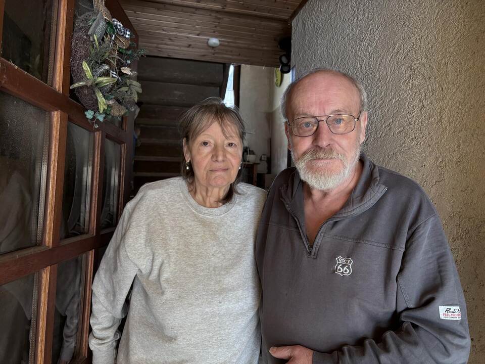 Margot und Jörn Pendelin leben neben dem Ostadtpark. Am Sonntag fahren sie nach Öschelbronn. Man merkt, wenn man mit den beiden
