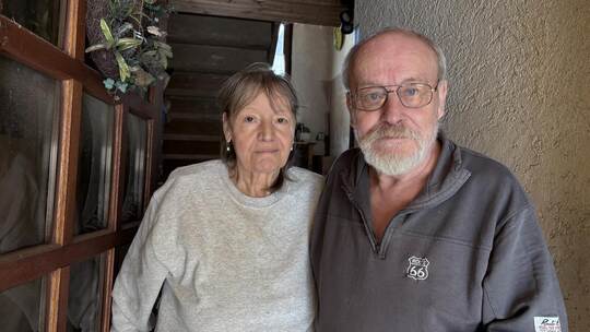 Margot und Jörn Pendelin leben neben dem Ostadtpark. Am Sonntag fahren sie nach Öschelbronn. Man merkt, wenn man mit den beiden