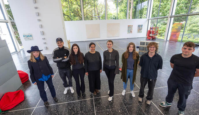 Meisterschüler der Kunstakademie Karlsruhe stellen im Reuchlinhaus zeitgenössische Kunst aus