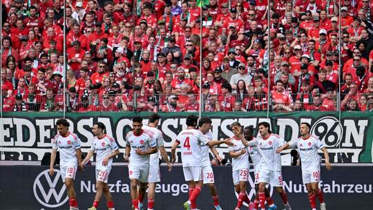 Hannover 96 - 1. FC Nürnberg Hannover 96 - 1. FC Nürnberg