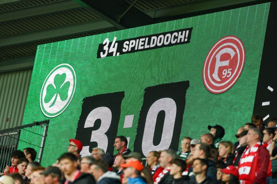 SpVgg Greuther Fürth - Fortuna Düsseldorf SpVgg Greuther Fürth - Fortuna Düsseldorf