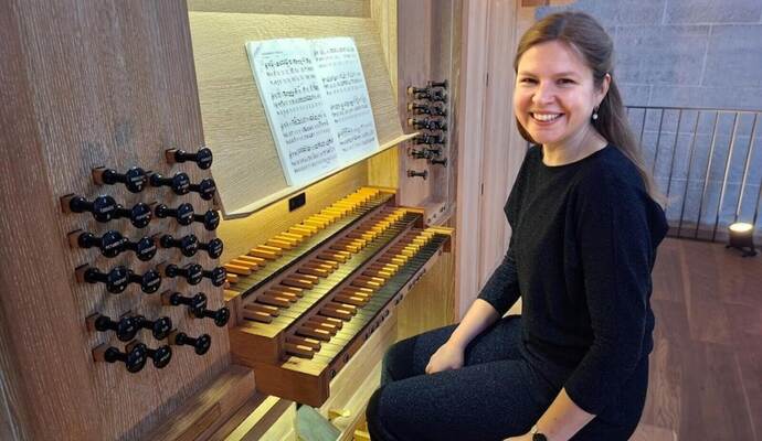 Spontan eingesprungen, brillant gespielt: In Maulbronn vertritt Mona Hartmann den erkrankten Thorsten Hülsemann