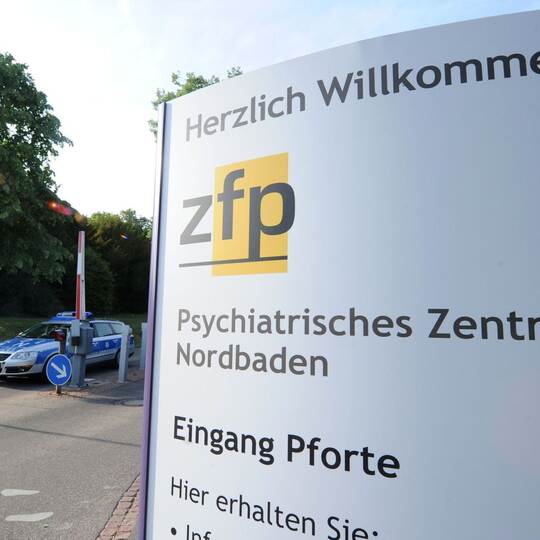 Psychiatriepatient stirbt während Fixierung durch Polizisten