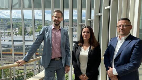 Der Verkehrsverbund Pforzheim Enzkreis geht in Karlsruhes KVV auf. Das will gut organisiert sein. Die Verantwortung übernimmt Ya