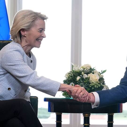 US-Präsident Trump trifft von der Leyen