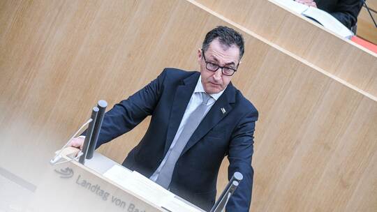 Landtag Stuttgart - Erste Regierungserklärung Özdemirs