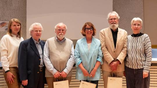 Organisatoren und Beteiligte der Podiumsdiskussion (von links): Liane Bley (Deutsch-Ukrainische Gesellschaft), Wenzel Philipp (D