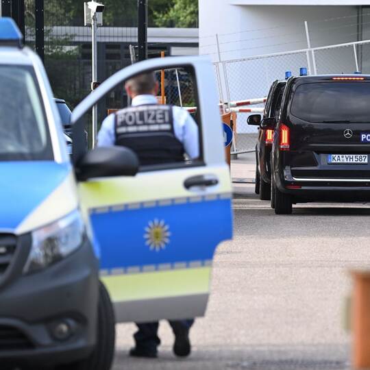 Mutmaßlicher Spion am Bundesgerichtshof vorgeführt
