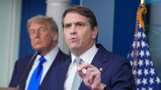 Präsident Donald Trump und Justizminister Todd Blanche Präsident Donald Trump und Justizminister Todd Blanche