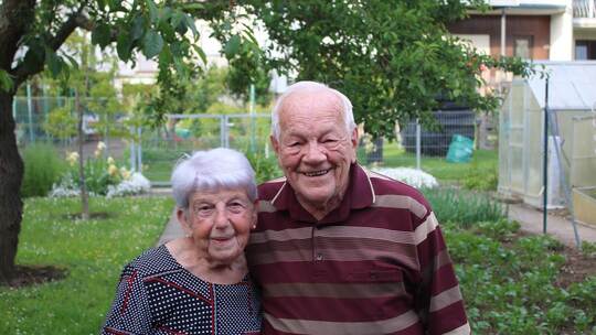 Viel erlebt und viel bewirkt haben Edith und Theo Pailer aus Wilferdingen in 65 Ehejahren. Zachmann