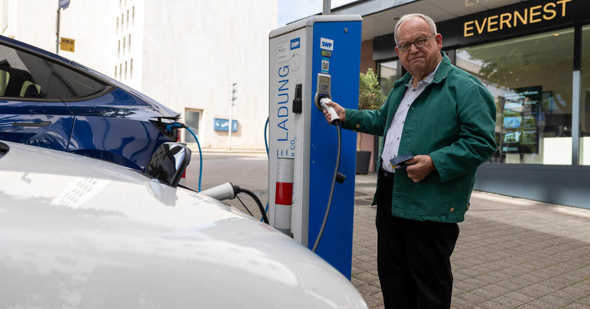 From the Wild West to everyday electric car use: What has changed for ...