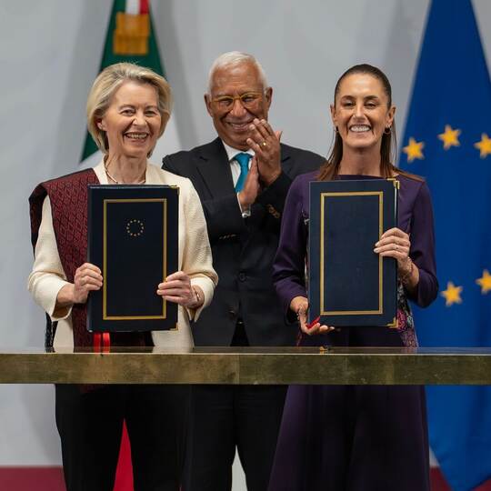 EU und Mexiko unterzeichnen modernisiertes Globalabkommen