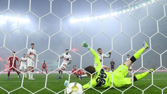 FC Bayern München - VfB Stuttgart FC Bayern München - VfB Stuttgart