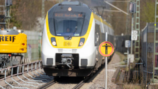 Bahnhof Enzberg Bauarbeiten Bahn Reportage