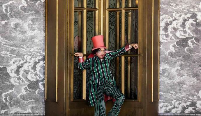 Belcanto-Glück in Salzburg: Barrie Kosky macht Rossinis „Il Viaggio a Reims“ zur urkomischen Farce