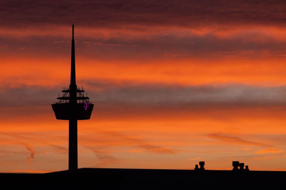 Darum will ein Satiriker den Kölner Fernsehturm sprengen Darum will ein Satiriker den Kölner Fernsehturm sprengen